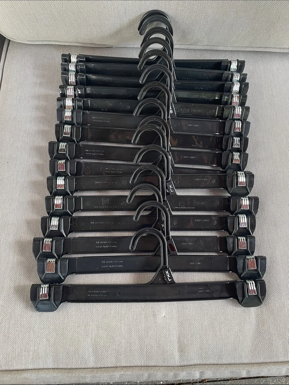 Adult Pant/skirt hangers-20 pack